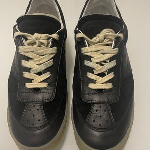 MM6 Maison Margiela Court 6